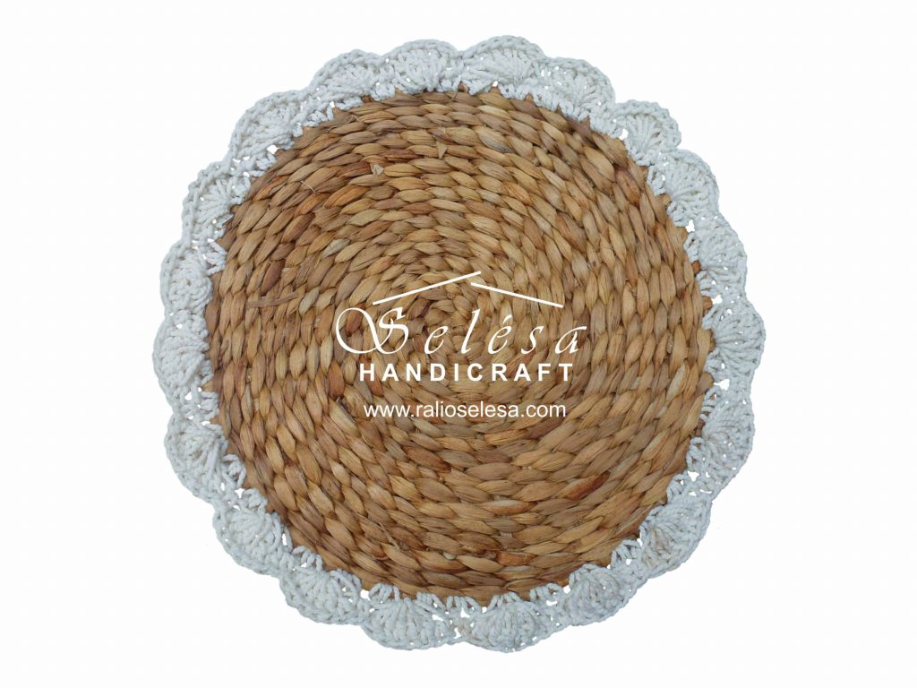 water hyacinth placemate